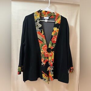 Soft Surroundings Women’s Kimono Style Top | Floral Accent L Open Front
